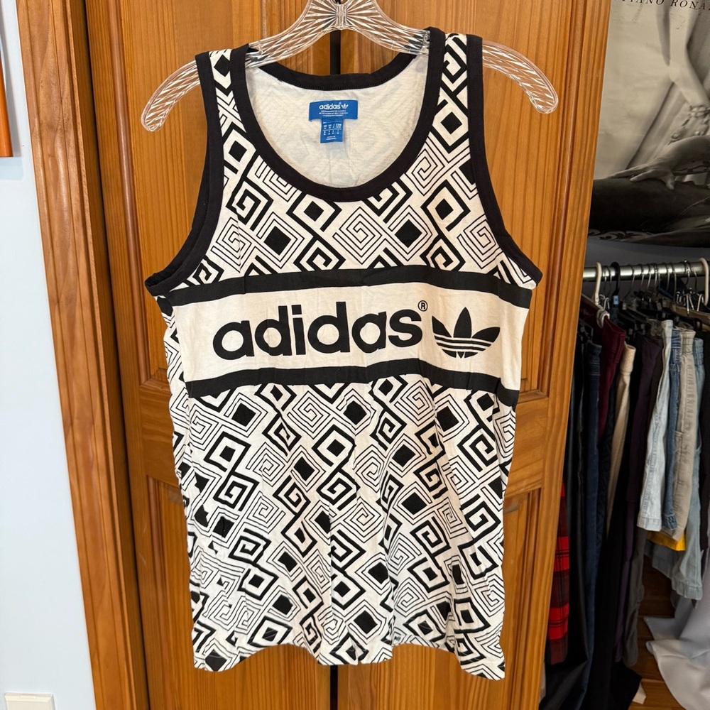 Adidas Men’s Tank Top Size Medium Black and White Geometric Design 100% Cotton